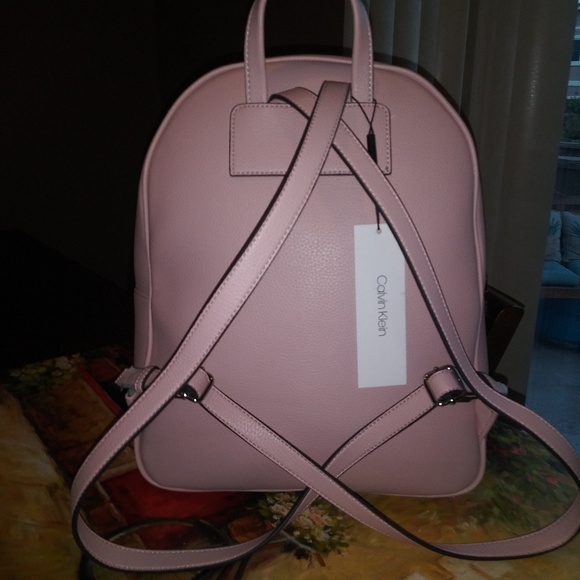 Calvin klein Pebbled leather large Backpack Rose - Picture 2 of 5